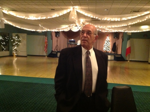 ./Gallery/XmasAdult12-15-12/2012 DIAC XMAS 021.jpg